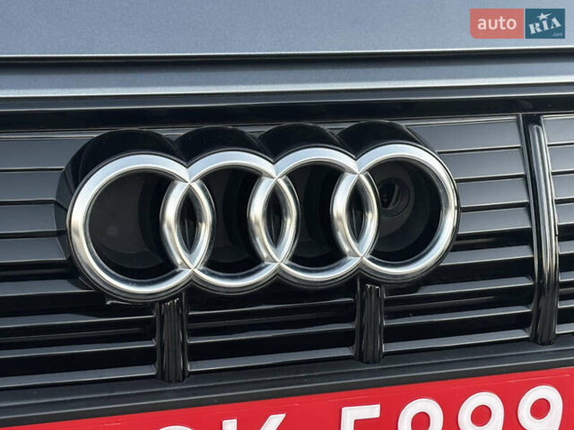 Серый Ауди E-Tron, объемом двигателя 0 л и пробегом 70 тыс. км за 42850 $, фото 49 на Automoto.ua