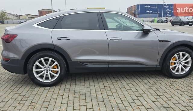 Сірий Ауді E-Tron, об'ємом двигуна 0 л та пробігом 140 тис. км за 28800 $, фото 9 на Automoto.ua