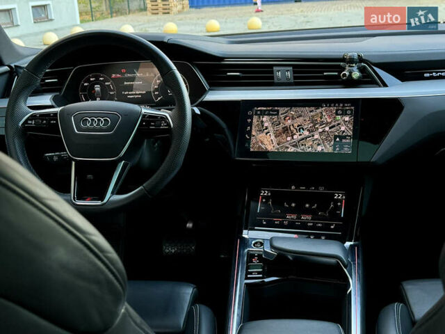 Сірий Ауді E-Tron, об'ємом двигуна 0 л та пробігом 47 тис. км за 45000 $, фото 55 на Automoto.ua