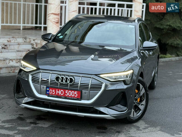 Серый Ауди E-Tron, объемом двигателя 0 л и пробегом 28 тыс. км за 34900 $, фото 14 на Automoto.ua