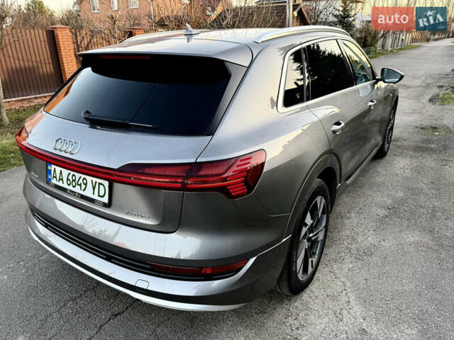 Серый Ауди E-Tron, объемом двигателя 0 л и пробегом 78 тыс. км за 33000 $, фото 9 на Automoto.ua