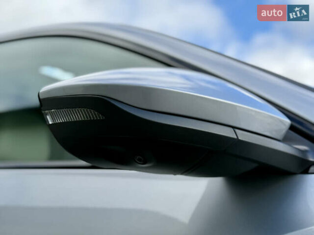 Серый Ауди E-Tron, объемом двигателя 0 л и пробегом 130 тыс. км за 37000 $, фото 134 на Automoto.ua