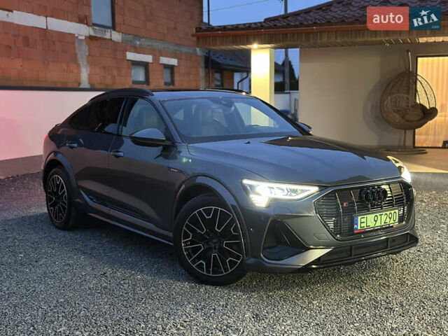 Сірий Ауді E-Tron, об'ємом двигуна 0 л та пробігом 106 тис. км за 39900 $, фото 8 на Automoto.ua