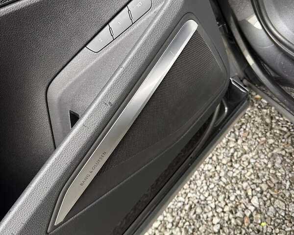 Сірий Ауді E-Tron, об'ємом двигуна 0 л та пробігом 106 тис. км за 39900 $, фото 38 на Automoto.ua