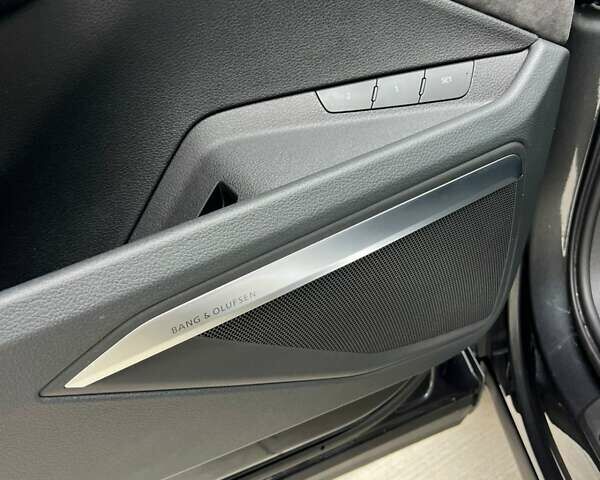 Серый Ауди E-Tron, объемом двигателя 0 л и пробегом 125 тыс. км за 34999 $, фото 49 на Automoto.ua