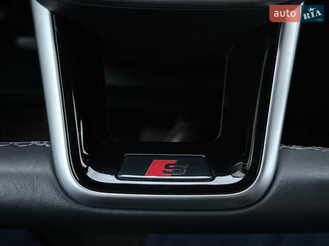 Серый Ауди E-Tron, объемом двигателя 0 л и пробегом 28 тыс. км за 34900 $, фото 59 на Automoto.ua