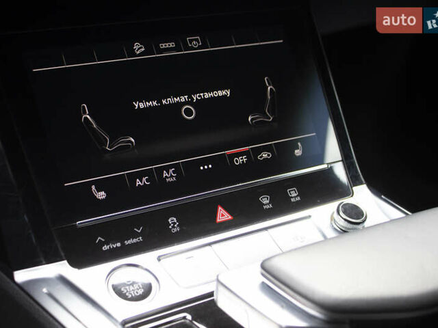 Сірий Ауді E-Tron, об'ємом двигуна 0 л та пробігом 69 тис. км за 39700 $, фото 15 на Automoto.ua