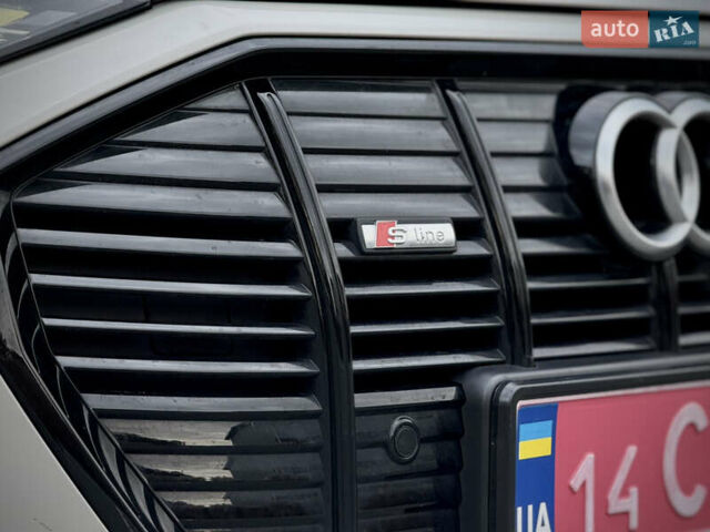 Серый Ауди E-Tron, объемом двигателя 0 л и пробегом 36 тыс. км за 45445 $, фото 35 на Automoto.ua