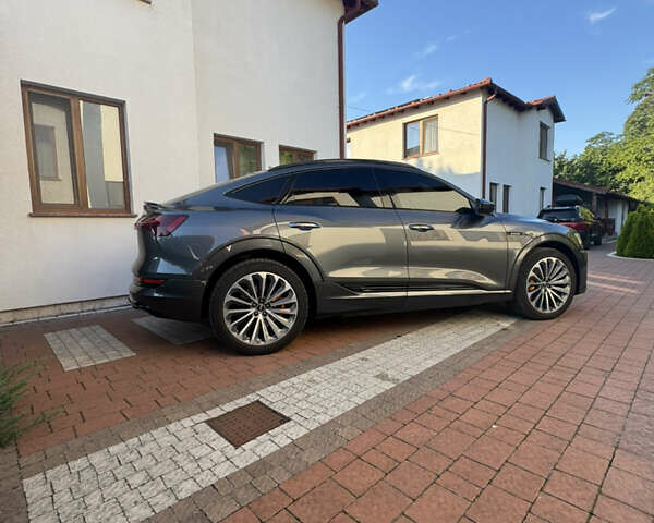 Серый Ауди E-Tron, объемом двигателя 0 л и пробегом 29 тыс. км за 45500 $, фото 9 на Automoto.ua