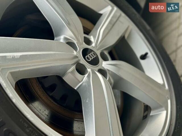 Сірий Ауді E-Tron, об'ємом двигуна 0 л та пробігом 148 тис. км за 27500 $, фото 48 на Automoto.ua