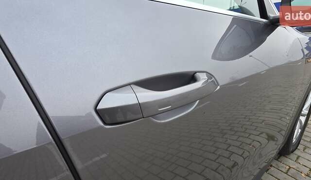 Сірий Ауді E-Tron, об'ємом двигуна 0 л та пробігом 140 тис. км за 28800 $, фото 99 на Automoto.ua