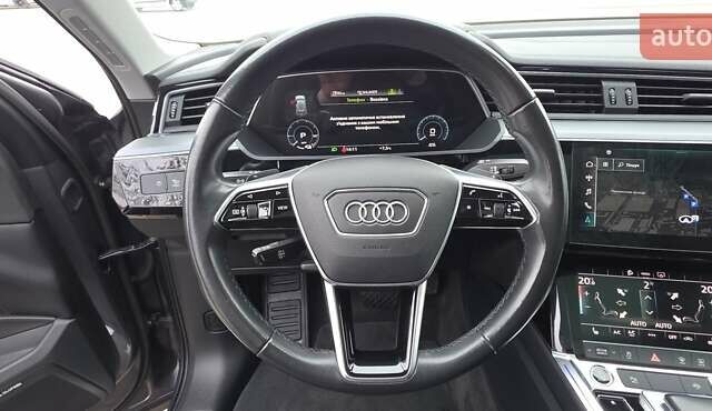 Сірий Ауді E-Tron, об'ємом двигуна 0 л та пробігом 140 тис. км за 28800 $, фото 113 на Automoto.ua