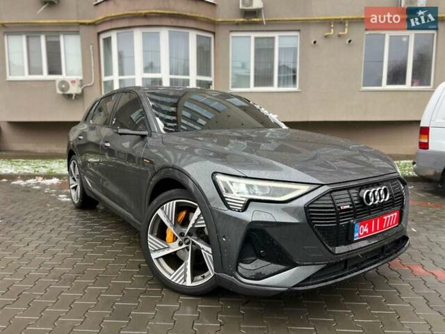 Серый Ауди E-Tron, объемом двигателя 0 л и пробегом 125 тыс. км за 34999 $, фото 4 на Automoto.ua