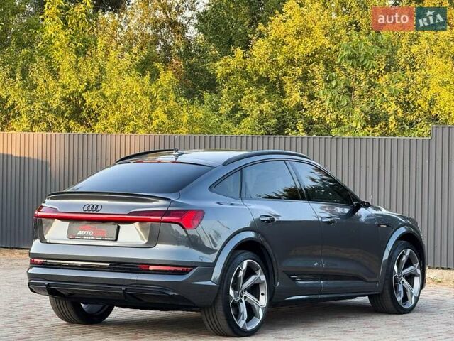 Серый Ауди E-Tron, объемом двигателя 0 л и пробегом 56 тыс. км за 46999 $, фото 3 на Automoto.ua