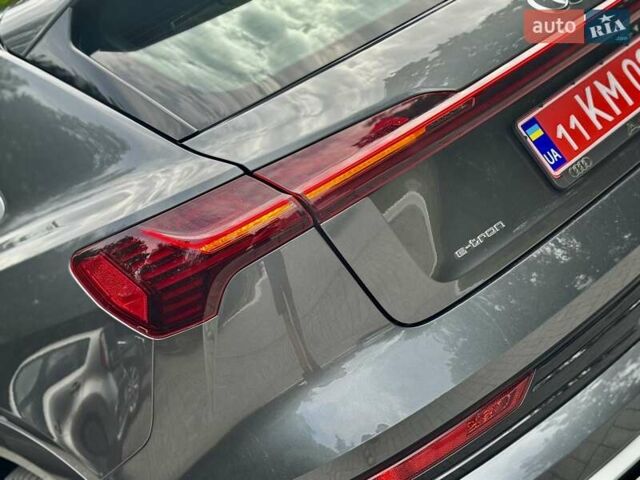 Сірий Ауді E-Tron, об'ємом двигуна 0 л та пробігом 148 тис. км за 27500 $, фото 88 на Automoto.ua