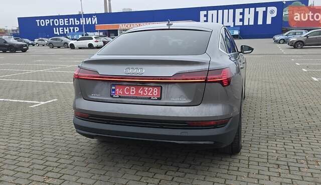 Сірий Ауді E-Tron, об'ємом двигуна 0 л та пробігом 140 тис. км за 28800 $, фото 44 на Automoto.ua