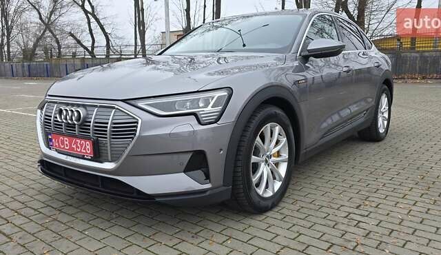 Сірий Ауді E-Tron, об'ємом двигуна 0 л та пробігом 140 тис. км за 28800 $, фото 118 на Automoto.ua