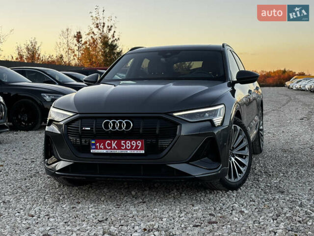 Серый Ауди E-Tron, объемом двигателя 0 л и пробегом 70 тыс. км за 42850 $, фото 6 на Automoto.ua
