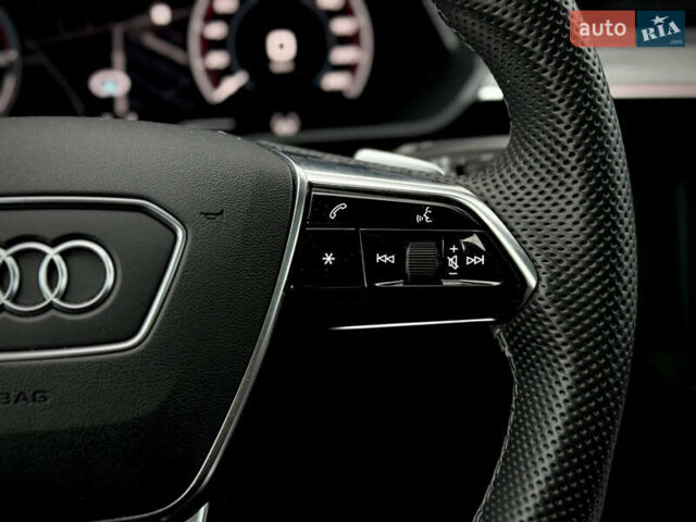 Серый Ауди E-Tron, объемом двигателя 0 л и пробегом 36 тыс. км за 45445 $, фото 127 на Automoto.ua