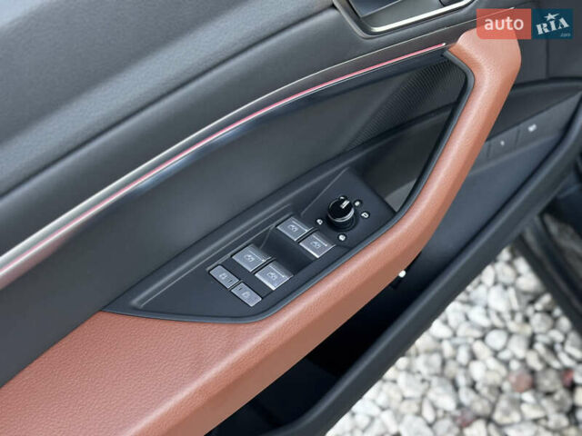 Серый Ауди E-Tron, объемом двигателя 0 л и пробегом 70 тыс. км за 42850 $, фото 25 на Automoto.ua