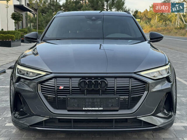 Серый Ауди E-Tron, объемом двигателя 0 л и пробегом 119 тыс. км за 40500 $, фото 9 на Automoto.ua