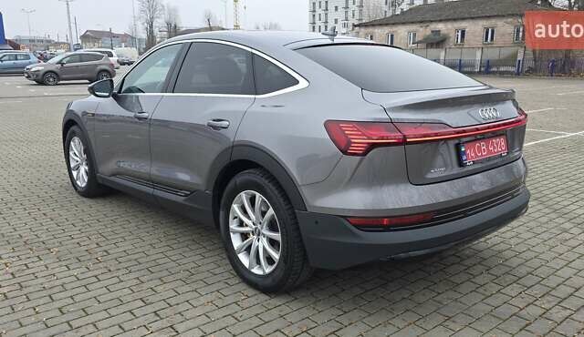 Сірий Ауді E-Tron, об'ємом двигуна 0 л та пробігом 140 тис. км за 28800 $, фото 51 на Automoto.ua