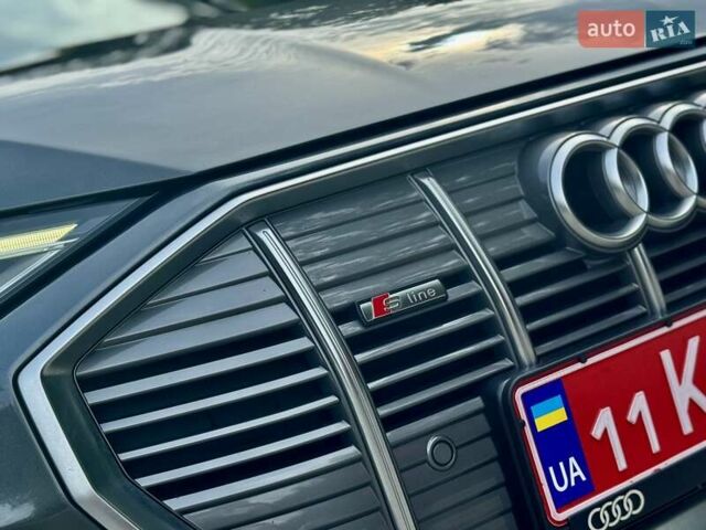 Сірий Ауді E-Tron, об'ємом двигуна 0 л та пробігом 148 тис. км за 27500 $, фото 11 на Automoto.ua