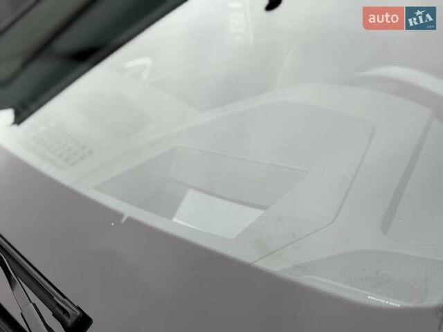 Серый Ауди E-Tron, объемом двигателя 0 л и пробегом 149 тыс. км за 29300 $, фото 11 на Automoto.ua