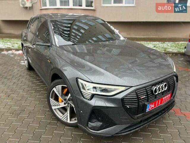 Серый Ауди E-Tron, объемом двигателя 0 л и пробегом 125 тыс. км за 34999 $, фото 8 на Automoto.ua