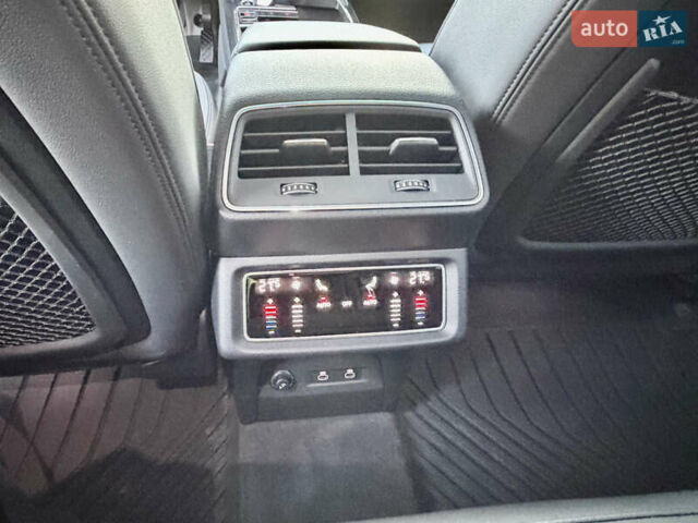 Серый Ауди E-Tron, объемом двигателя 0 л и пробегом 78 тыс. км за 33000 $, фото 19 на Automoto.ua