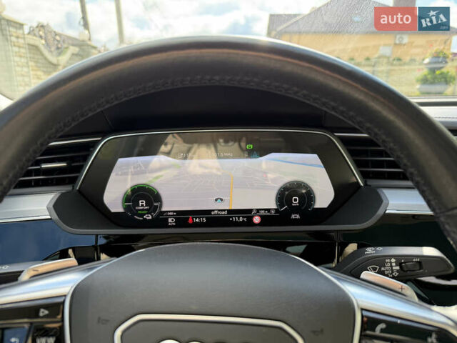 Серый Ауди E-Tron, объемом двигателя 0 л и пробегом 130 тыс. км за 37000 $, фото 80 на Automoto.ua