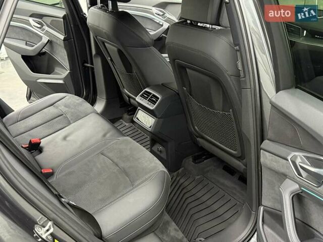 Сірий Ауді E-Tron, об'ємом двигуна 0 л та пробігом 86 тис. км за 37423 $, фото 42 на Automoto.ua