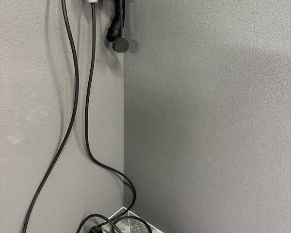 Сірий Ауді E-Tron, об'ємом двигуна 0 л та пробігом 106 тис. км за 39900 $, фото 60 на Automoto.ua