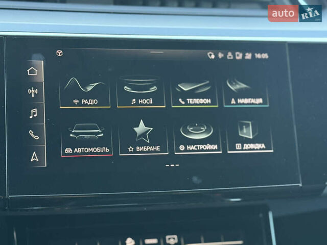 Серый Ауди E-Tron, объемом двигателя 0 л и пробегом 125 тыс. км за 26900 $, фото 44 на Automoto.ua