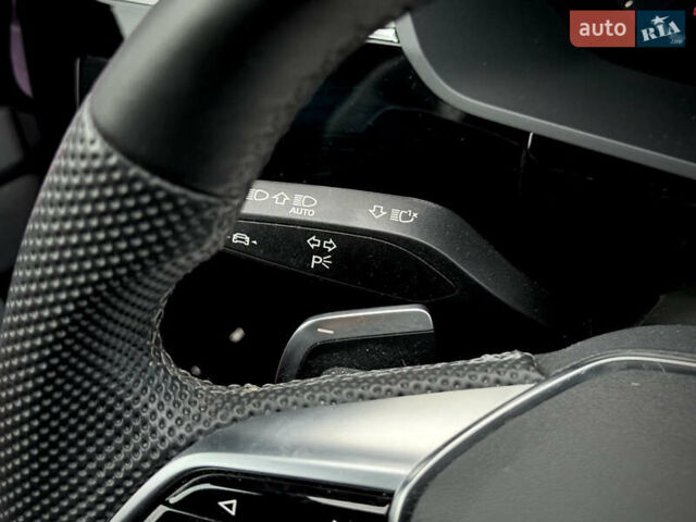 Серый Ауди E-Tron, объемом двигателя 0 л и пробегом 36 тыс. км за 45445 $, фото 128 на Automoto.ua