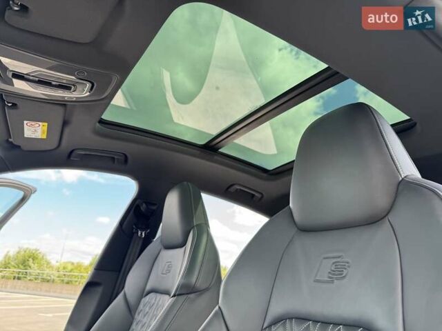 Сірий Ауді E-Tron, об'ємом двигуна 0 л та пробігом 45 тис. км за 48137 $, фото 13 на Automoto.ua