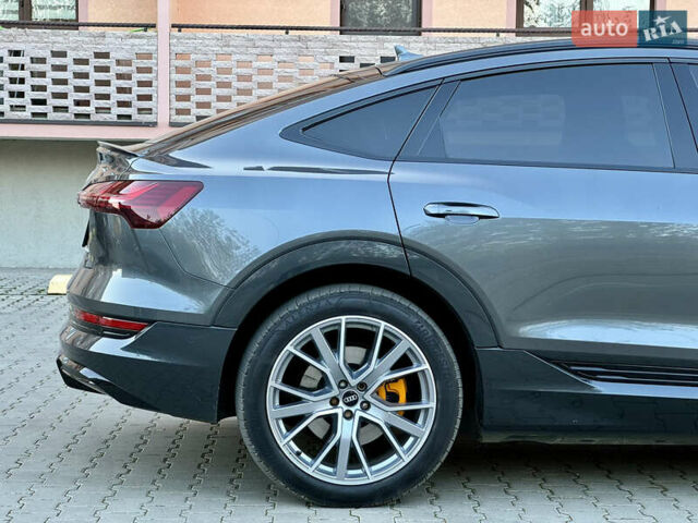 Сірий Ауді E-Tron, об'ємом двигуна 0 л та пробігом 47 тис. км за 45000 $, фото 27 на Automoto.ua