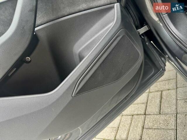 Сірий Ауді E-Tron, об'ємом двигуна 0 л та пробігом 148 тис. км за 27500 $, фото 158 на Automoto.ua