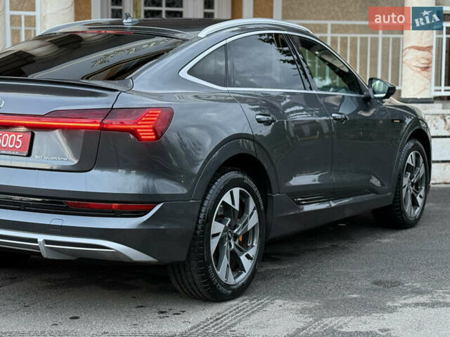 Серый Ауди E-Tron, объемом двигателя 0 л и пробегом 28 тыс. км за 34900 $, фото 19 на Automoto.ua