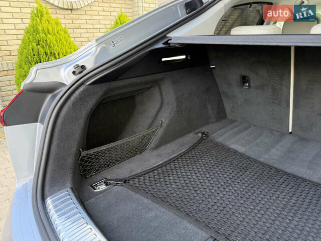 Серый Ауди E-Tron, объемом двигателя 0 л и пробегом 130 тыс. км за 37000 $, фото 117 на Automoto.ua