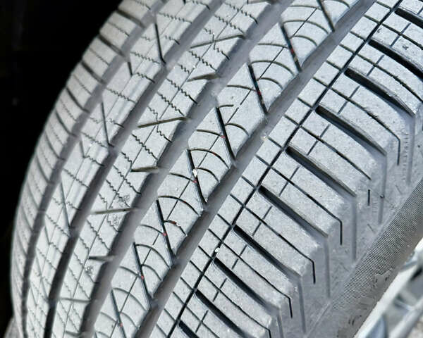 Серый Ауди E-Tron, объемом двигателя 0 л и пробегом 78 тыс. км за 33000 $, фото 32 на Automoto.ua