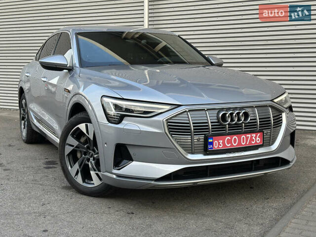Сірий Ауді E-Tron, об'ємом двигуна 0 л та пробігом 45 тис. км за 33999 $, фото 11 на Automoto.ua