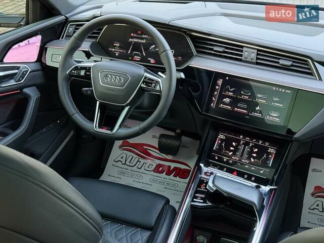 Серый Ауди E-Tron, объемом двигателя 0 л и пробегом 56 тыс. км за 46999 $, фото 85 на Automoto.ua