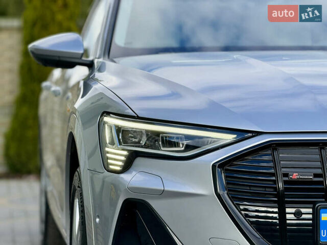 Серый Ауди E-Tron, объемом двигателя 0 л и пробегом 130 тыс. км за 37000 $, фото 43 на Automoto.ua