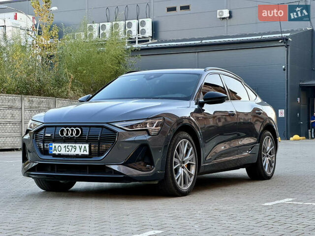 Сірий Ауді E-Tron, об'ємом двигуна 0 л та пробігом 47 тис. км за 45000 $, фото 24 на Automoto.ua