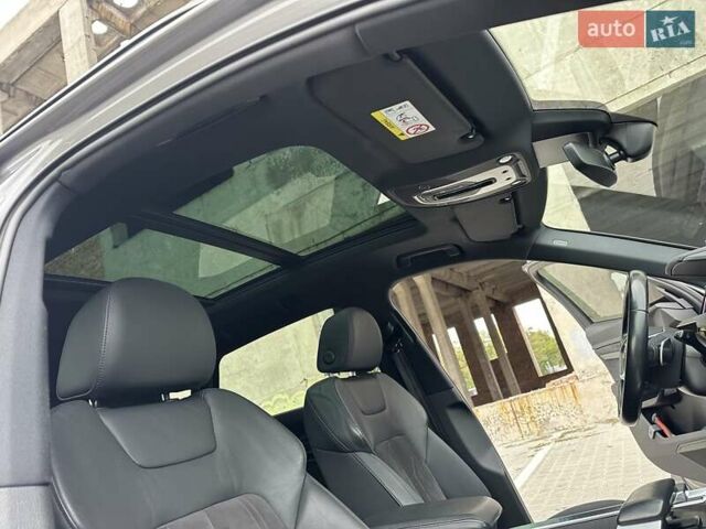 Ауди E-Tron 2021 в Тернополе на Automoto.ua Серый Ауди E-Tron, объемом двигателя 0 л и пробегом 85 тыс. км за 27999 $, фото 29 на Automoto.ua