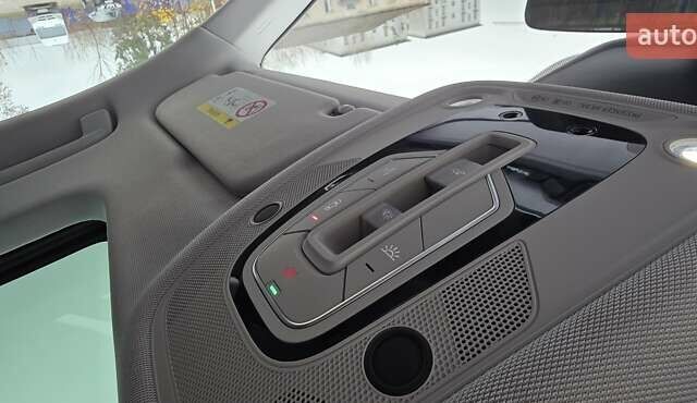 Сірий Ауді E-Tron, об'ємом двигуна 0 л та пробігом 140 тис. км за 28800 $, фото 116 на Automoto.ua