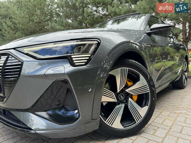 Сірий Ауді E-Tron, об'ємом двигуна 0 л та пробігом 106 тис. км за 38400 $, фото 4 на Automoto.ua