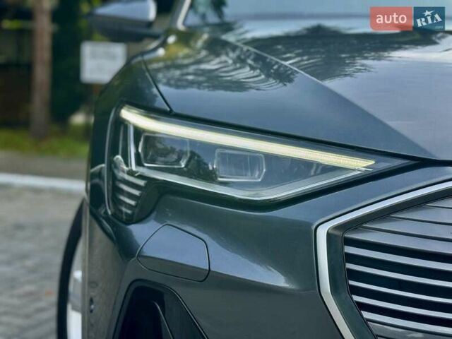 Сірий Ауді E-Tron, об'ємом двигуна 0 л та пробігом 148 тис. км за 27500 $, фото 9 на Automoto.ua