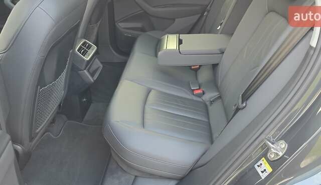 Сірий Ауді E-Tron, об'ємом двигуна 0 л та пробігом 110 тис. км за 29999 $, фото 53 на Automoto.ua